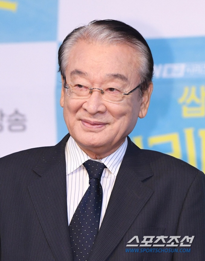 이미지에 대체텍스트 속성이 없습니다; 파일명은 2020063000082_1.jpg 입니다.