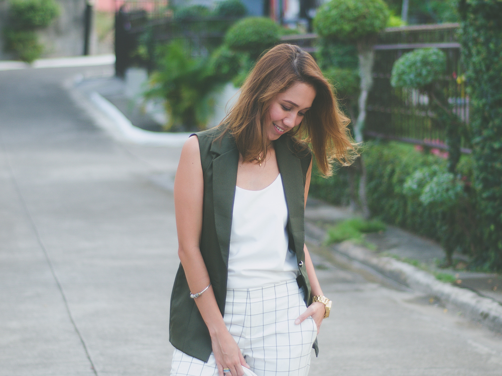 Smart Casual The Sleeveless Blazer Perfumed Red Shoes Cebu