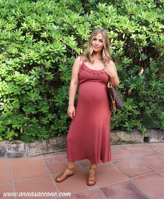 Vanilla Latte Outfit - A Summer Maternity Look
