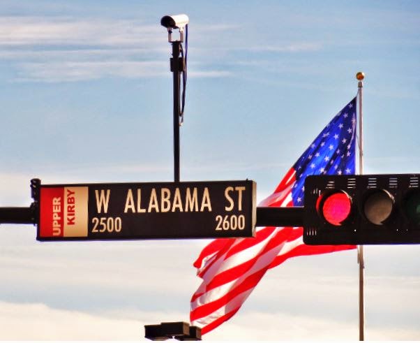 2500-2600 West Alabama Street - Kirby Dr Intersection - UPPER KIRBY UPPER KIRBY DISTRICT SIGNAGE - 2600 Block of W Alabama St (photo of sign as intersection)
