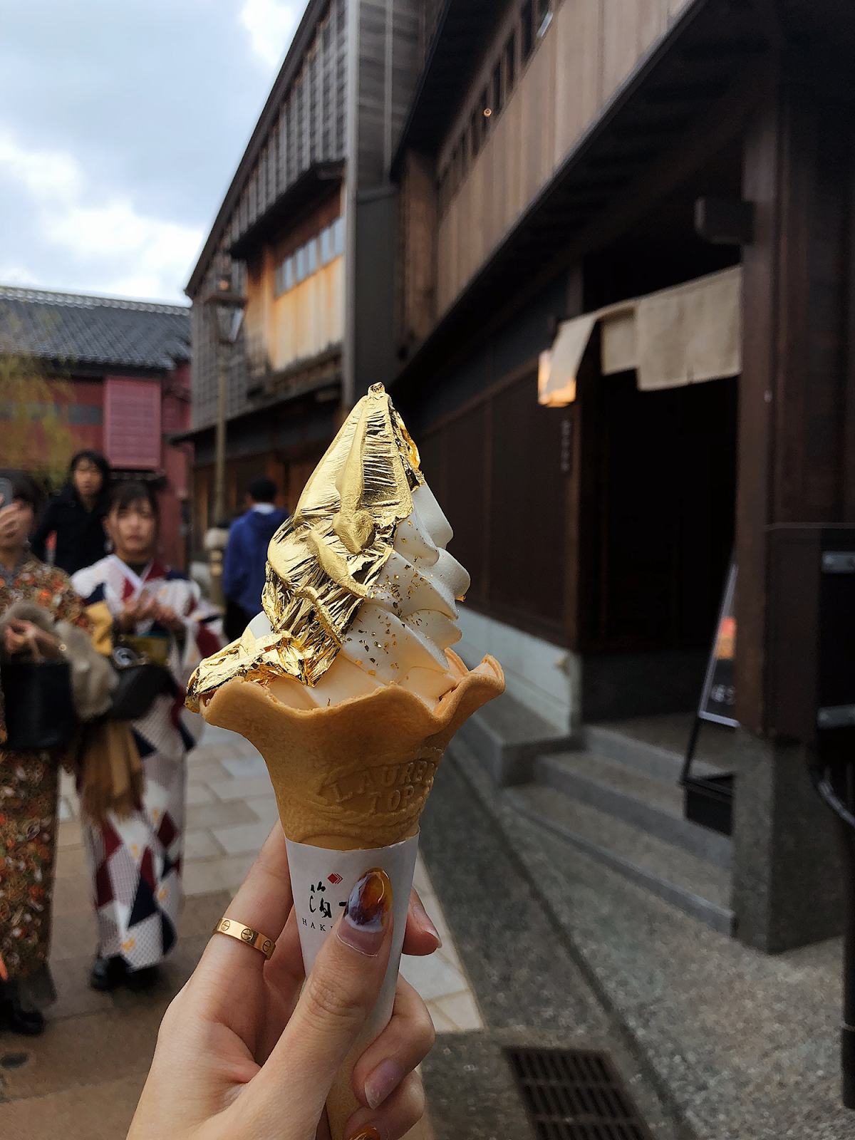 Gold Flakes Ice Cream in Kanazawa Japan Japan desserts, gold flakes soft serve, Kanazawa trip from Tokyo, must-visit cities in Japan, Nishi Chaya District, Higashi Chaya District, photogenic and charming towns in Japan - FOREVERVANNY