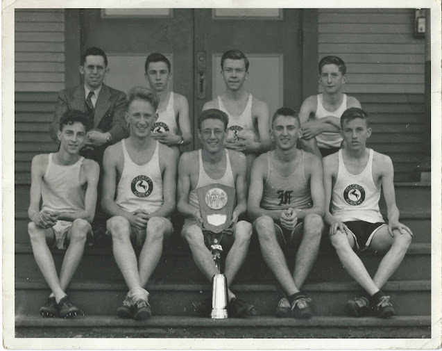 Heirlooms Reunited 18931944 Photos of Sports Teams, DoverFoxcroft GS