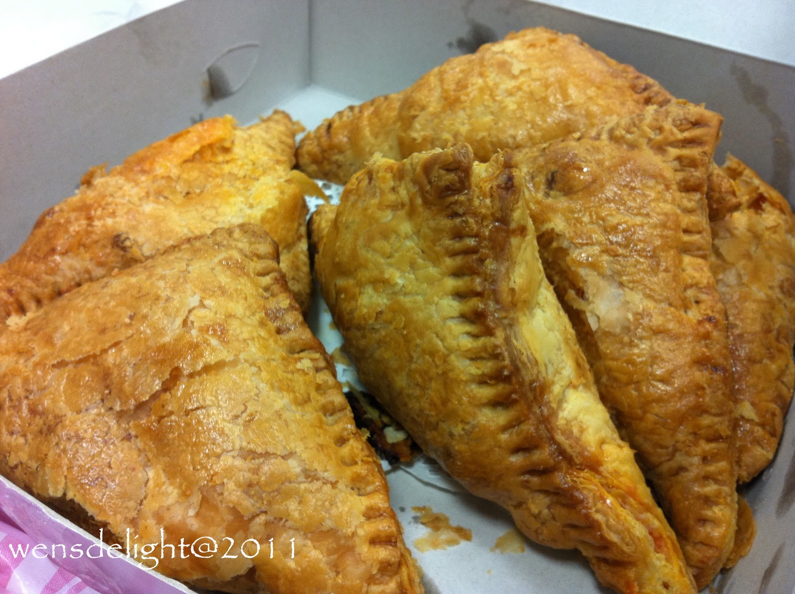 Wen's Delight Premium Chicken Pie Swisslink Bakery & Cafe