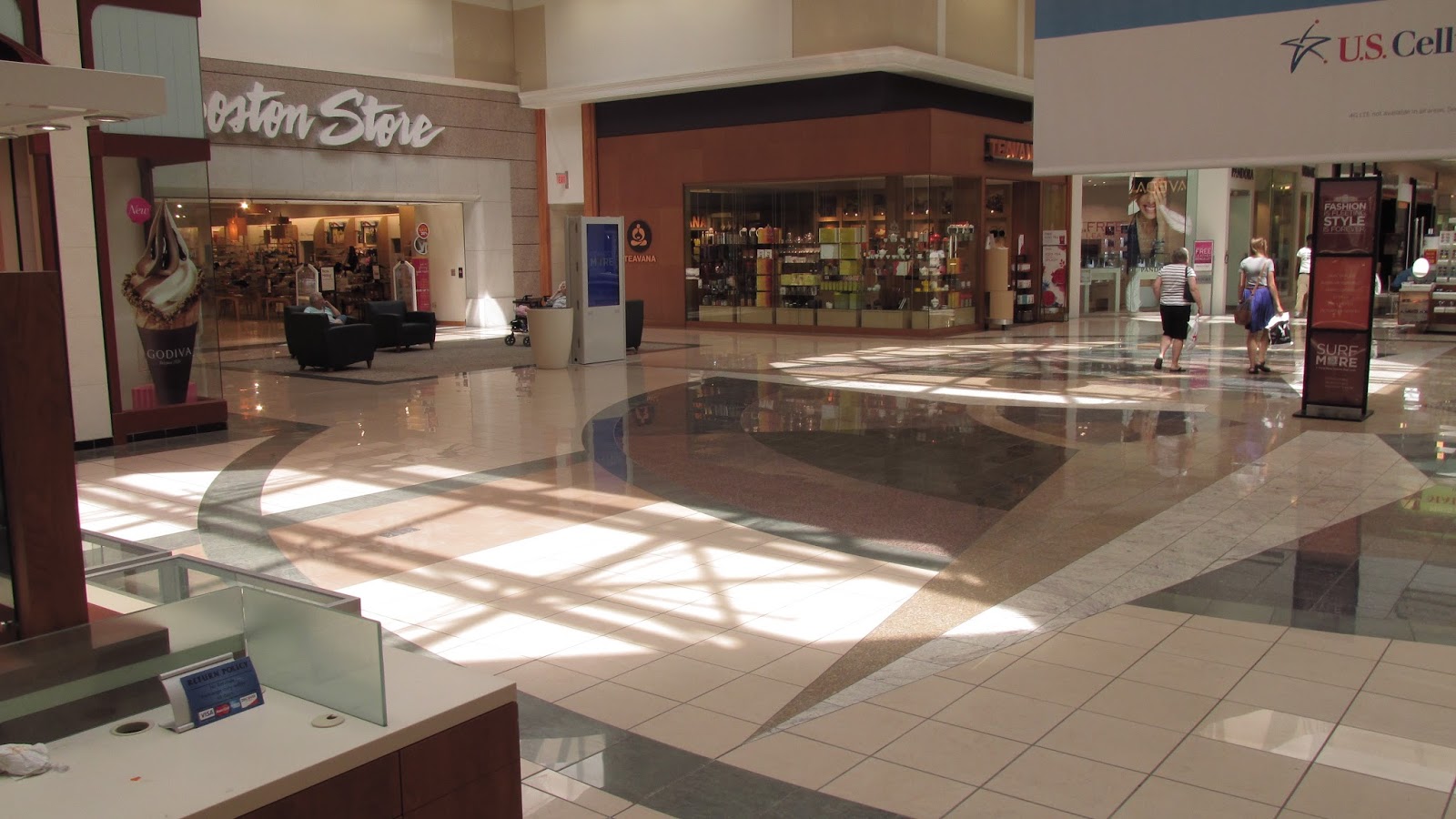 Luke Bruheim West Towne Mall Madison WI.