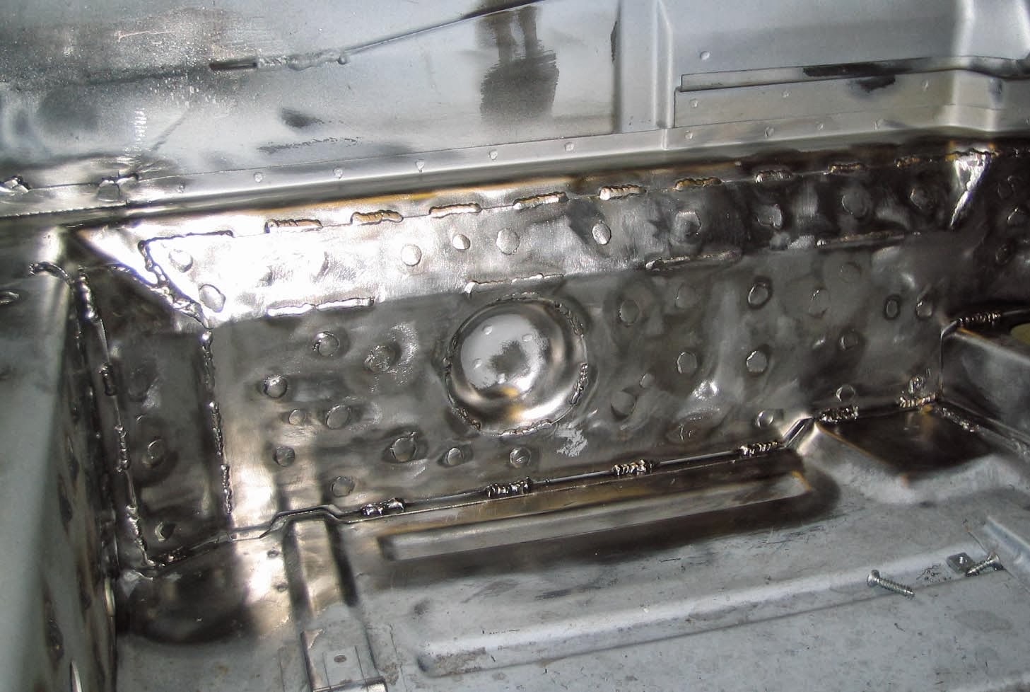 OllieG's 914 914 Maddog Inner Long Chassis Stiffening Kit Grind and