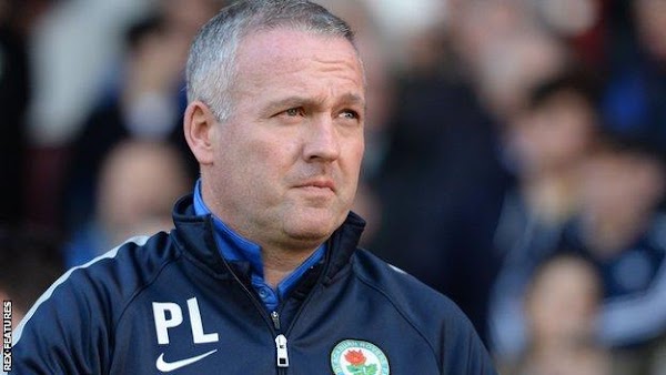Oficial: Blackburn Rovers, Lambert deja el club al final de la temporada