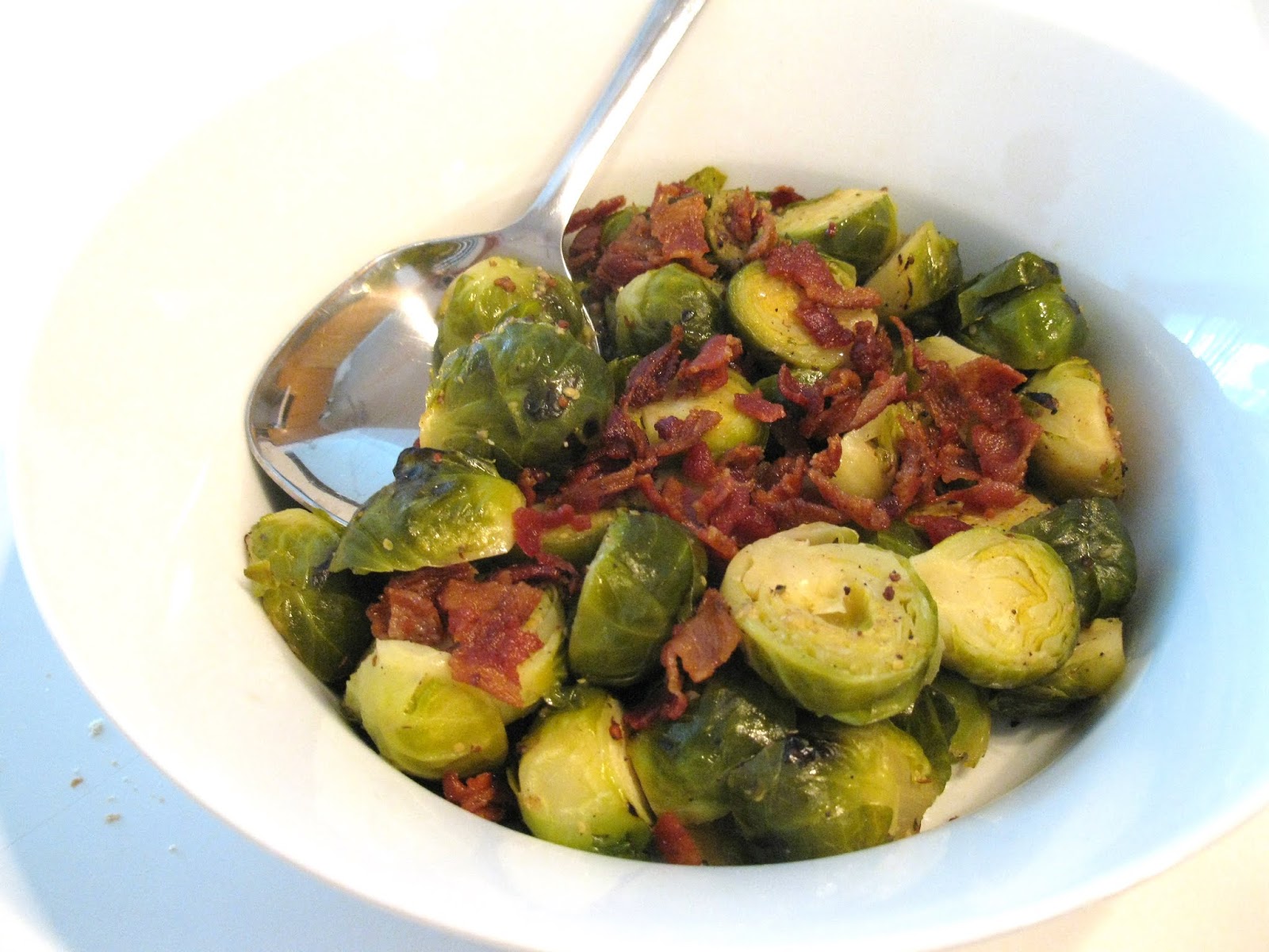 Ma cuisine...sans prétention Choux de Bruxelles au bacon et à la moutarde