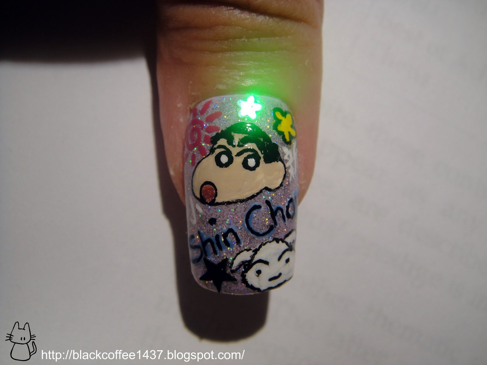 shin chan nail art