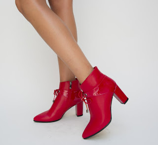 Botine Venera Rosii mate cu toc gros si siret Botine Venera Rosii mate cu toc gros si siret
