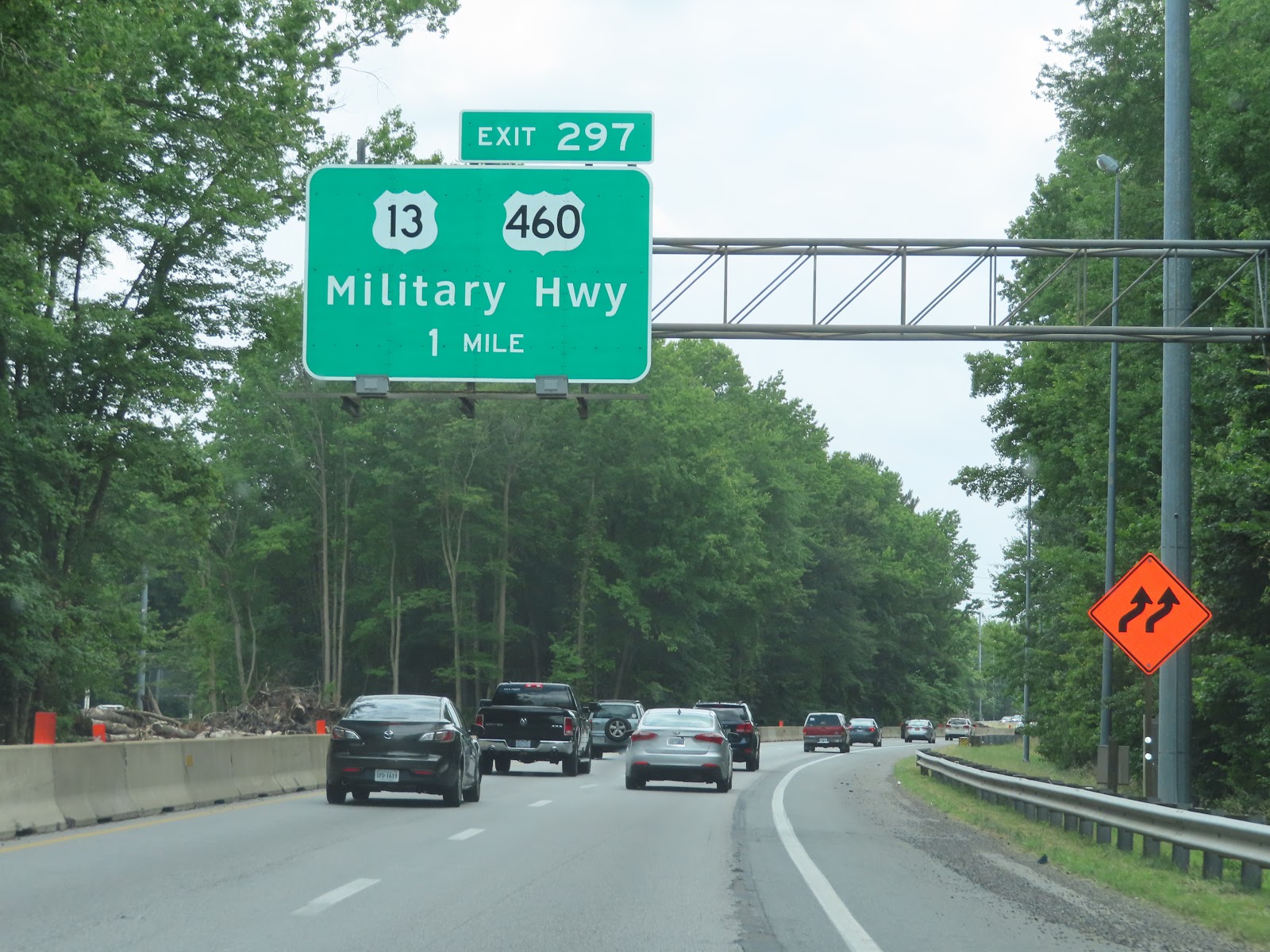 Lukes Signs Interstate 64 And Military Highway Chesapeake Va