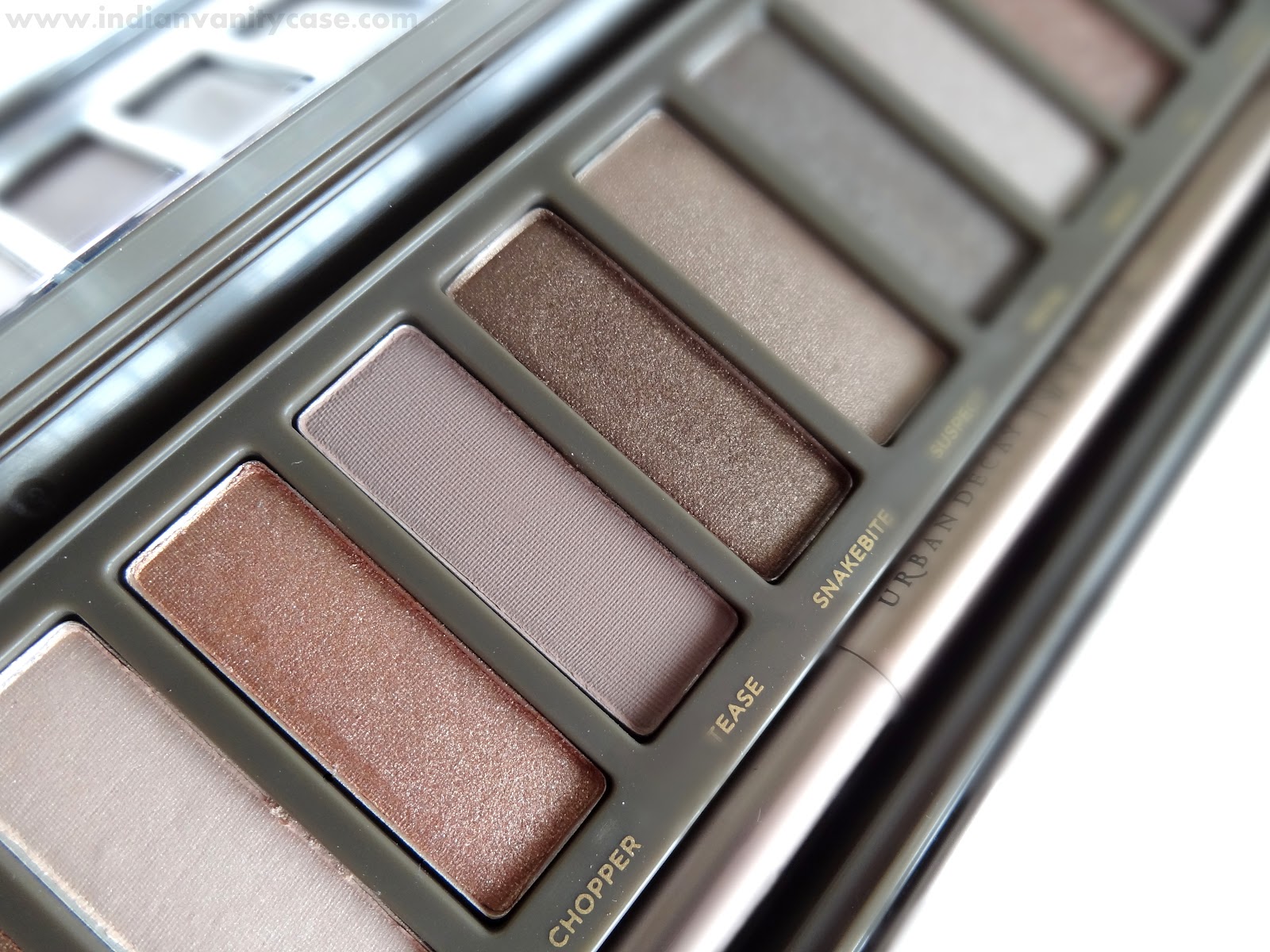 A Cynful Fiction: Urban Decay Naked 2 Palette Review & Swatches