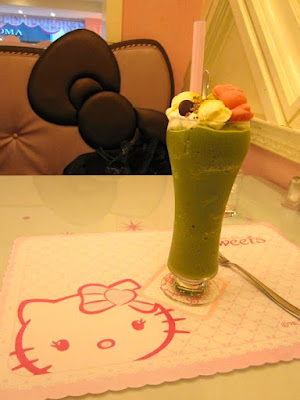 Green Tea Ice Blended at Hello Kitty Sweets Zhongxiao Fuxing Taipei