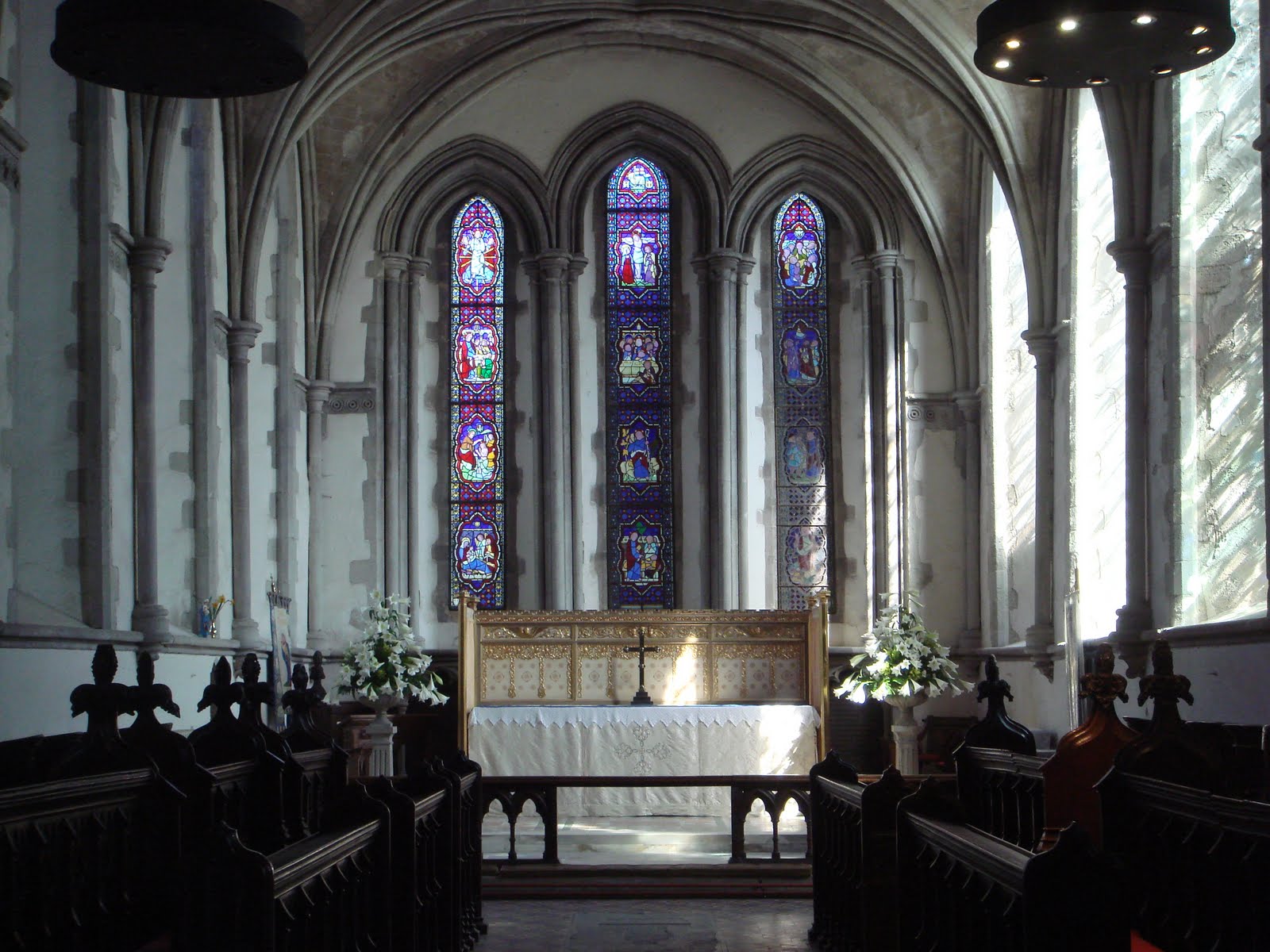 A Clerk of Oxford St Mildred of "The Fairest Lily of the English"