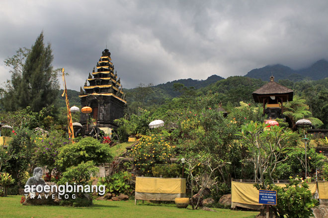 pura parahyangan agung jagatkartta bogor