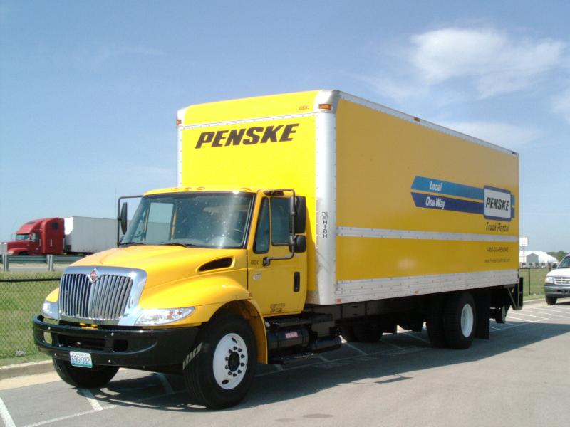 M W Transport Experienced Driver Box Truck m-w-transport-experienced-driver-box-truck