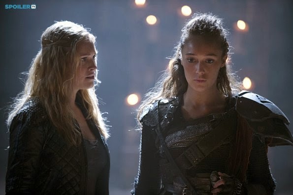 The 100 - Rubicon - Review: "This is war Clarke, people die"