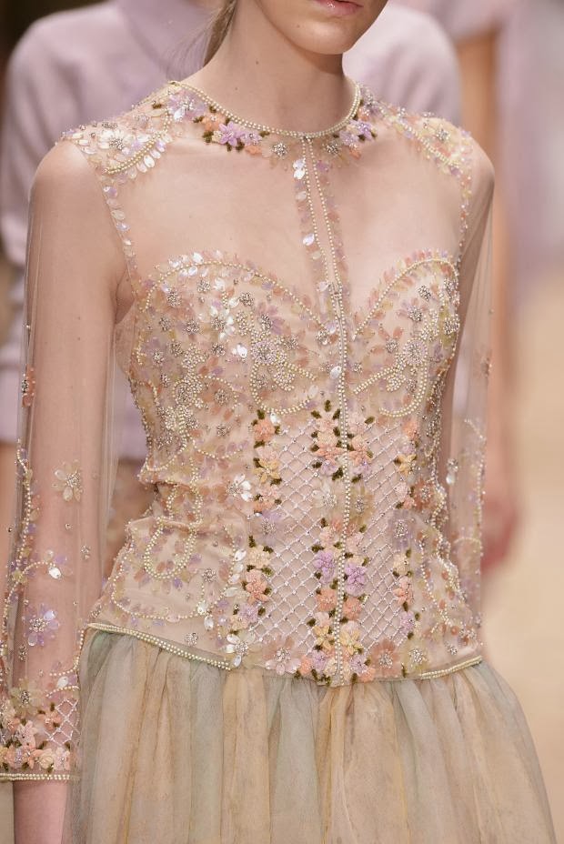 CLOSE UP LAURA BIAGIOTTI READY TO WEAR SS 2014 MILAN