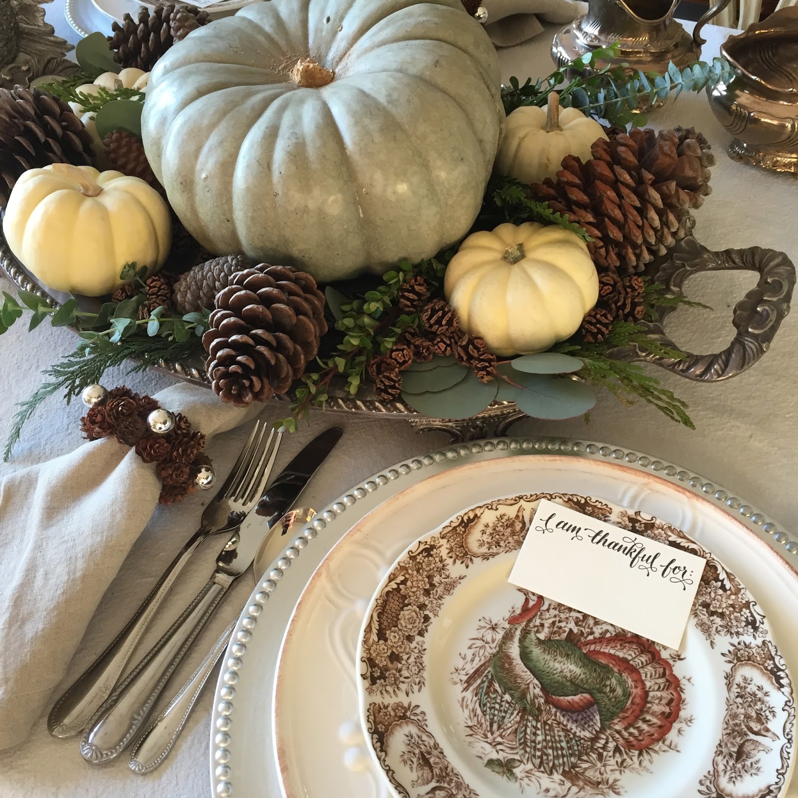 Maison de Cinq: Thanksgiving Tablescape with Pinecones and Pumpkins