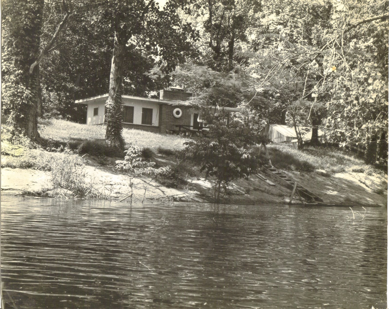 Tally Ho! Cabin On Lake Ferguson Outside Greenville Mississippi 1966