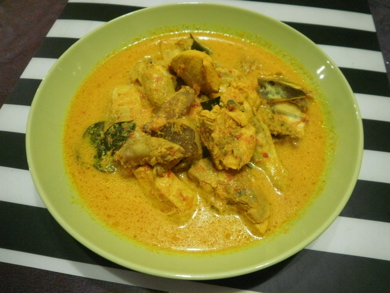 Zara ♥ Baking AYAM MASAK GULAI SIAM