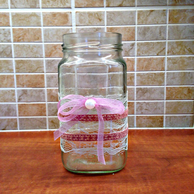 DIY shabby chic vase DIY shabby chic vase