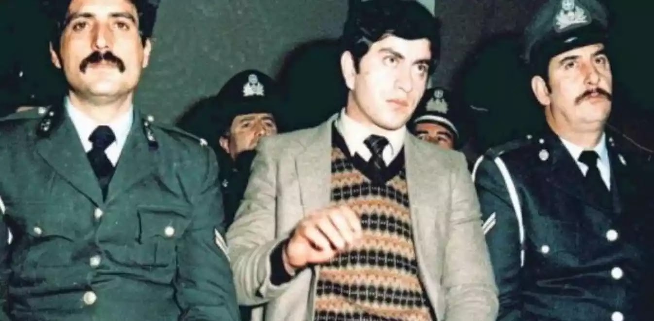 «Σκοτώστε με γιατί θα κάνω ξανά τα ίδια»: Η υπόσχεση που δεν κράτησε ο «Δράκος της Δράμας» «Σκοτώστε με γιατί θα κάνω ξανά τα ίδια»: Η υπόσχεση που δεν κράτησε ο «Δράκος της Δράμας»