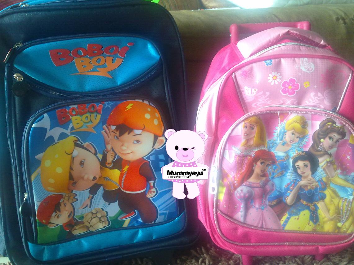 Bag sekolah, alat tulis dan lainlain settle!! Life Is Beautiful