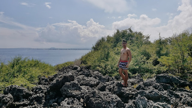 Mark Monta in Pescador Island Mark Monta in Pescador Island