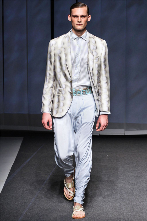Chic Management: Kye D'Arcy for Etro Menswear SS 2013, Milan