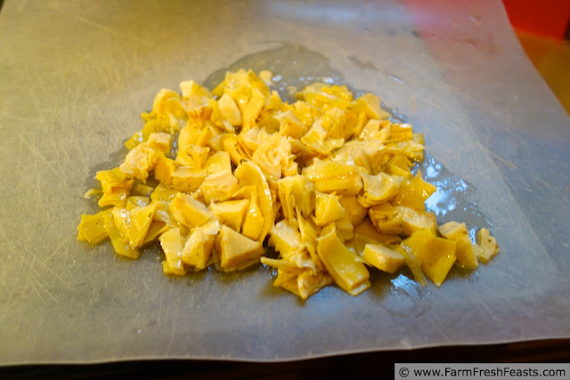 http://www.farmfreshfeasts.com/2013/02/chicken-spinach-artichoke-pesto-pasta.html