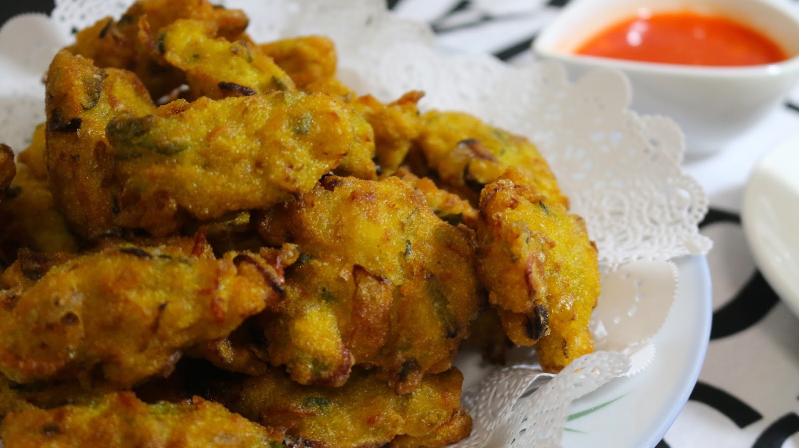 DAPUR KOTA SINGA ANCHOVY FRITTERS