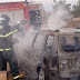 Bombeiros são acionados para apagar fogo em carro no bairro Jardim Paraíso em Luis Eduardo Magalhães