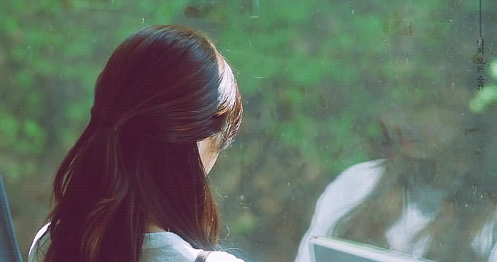 첫사랑 느낌 티저 찍은 수지.gif | 인스티즈