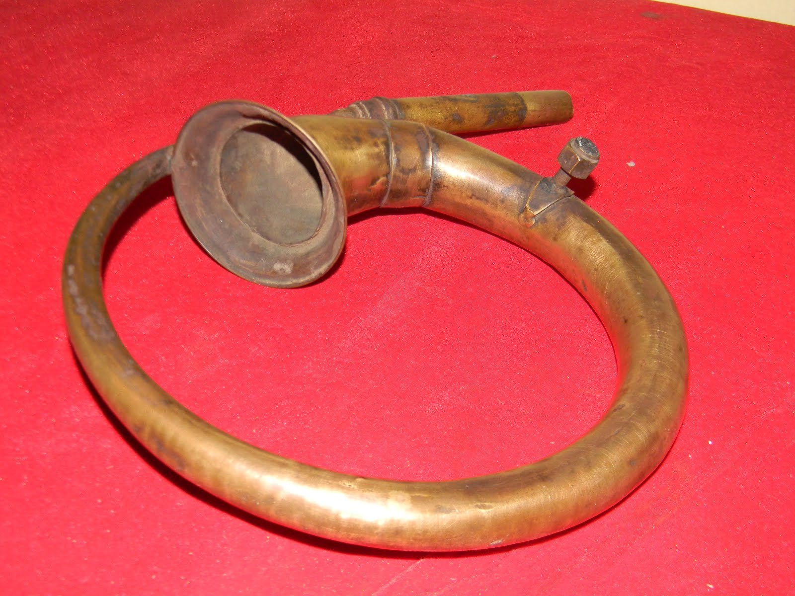 Vikki Antiques Antique brass horn