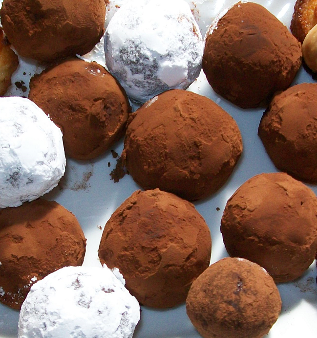 http://www.ricettegrupposanguigno.com/2014/07/tartufi-di-cioccolato-truffes.html