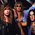 Def Leppard e Bon Jovi tiveram sorte de manter sucesso nos anos 90, diz Joe Elliott