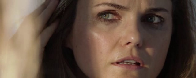 Dark.Skies.2013.BDRip_6.jpg