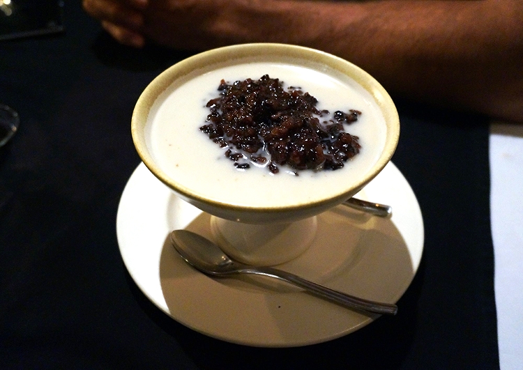 Euriental | fashion & luxury travel | Balinese dessert bubur injun, black rice