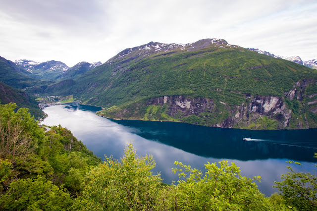 Ornesvingen-Punto panoramico sul Geirangefjord