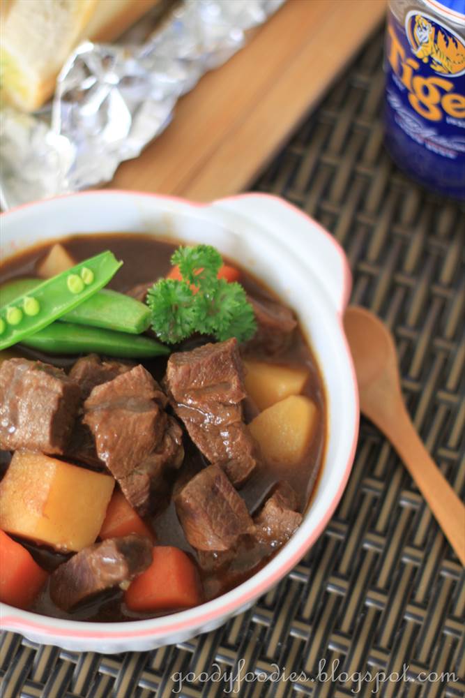 Recipe: Beef Stew with Beer and Paprika (Ree Drummond) .