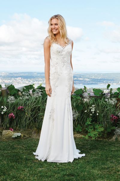 Exclusivos vestidos de novias | Colección Lillian West Exclusivos vestidos de novias | Colección Lillian West