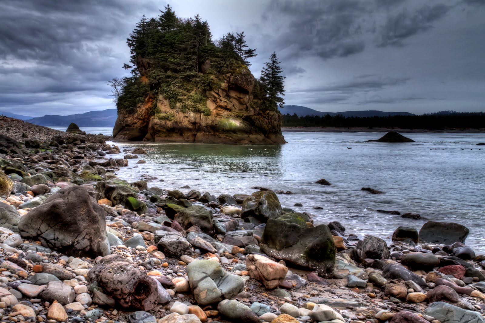 Brett and Beverly Photography "The Three Graces" in Garibaldi, Oregon