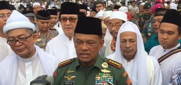 “Bakal Jadi Pesaing di Pilpres, Buzzer Jokowi Cari-cari ‘Kesalahan’ Gatot Nurmantyo”
