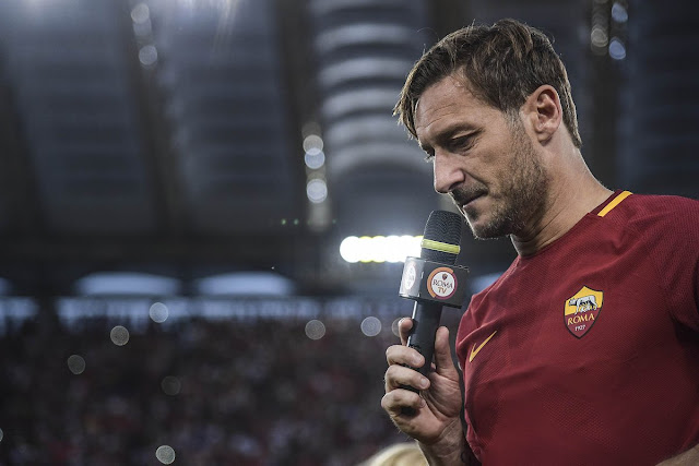 O adeus de Totti O adeus de Totti