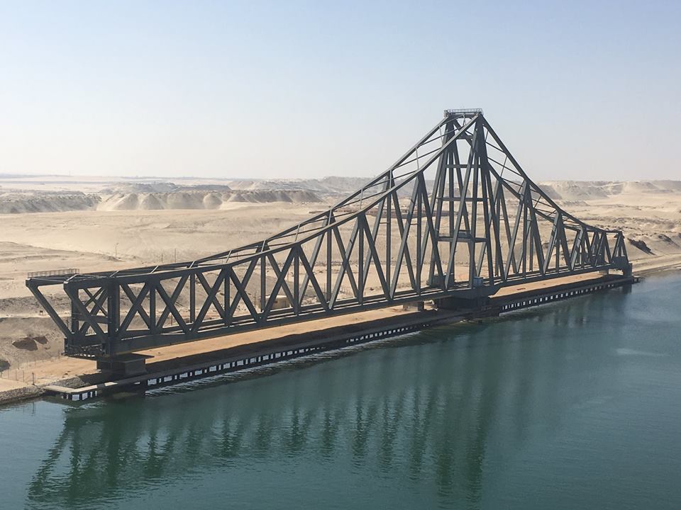 D bridge
