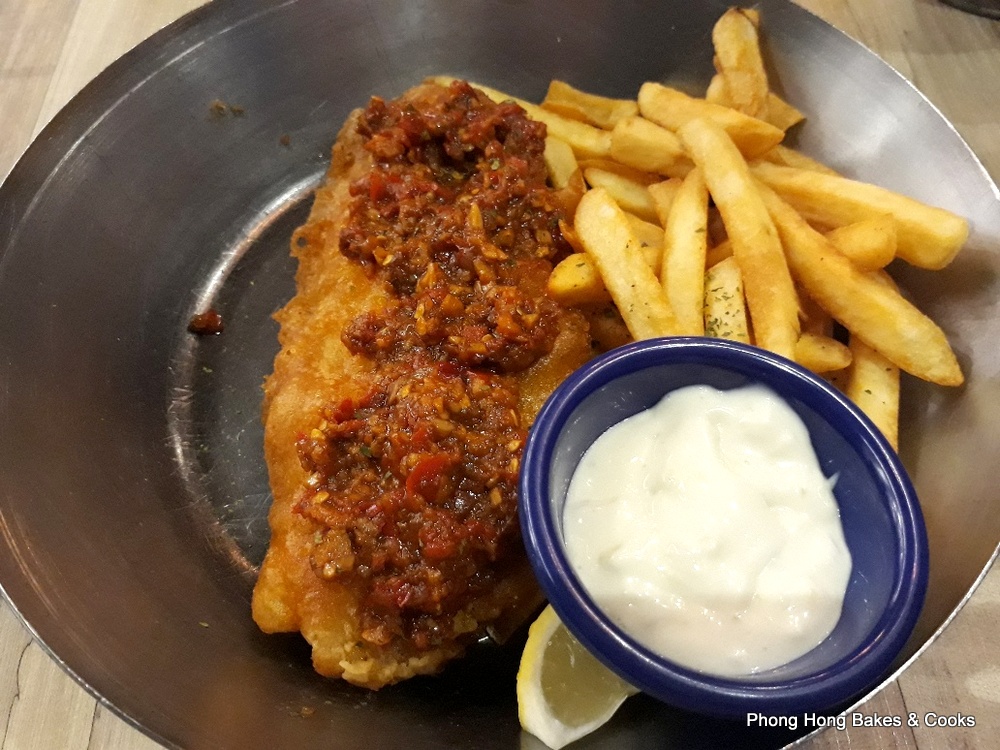 PH the Malaysian Carnivore: Who Said This Is The Best Fish & Chips?
