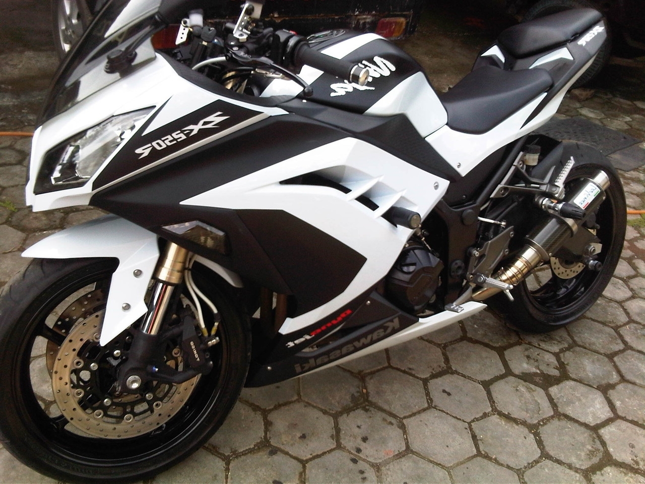 KECOLONGAN PILIH MENANTU - Sabda Ria Nada