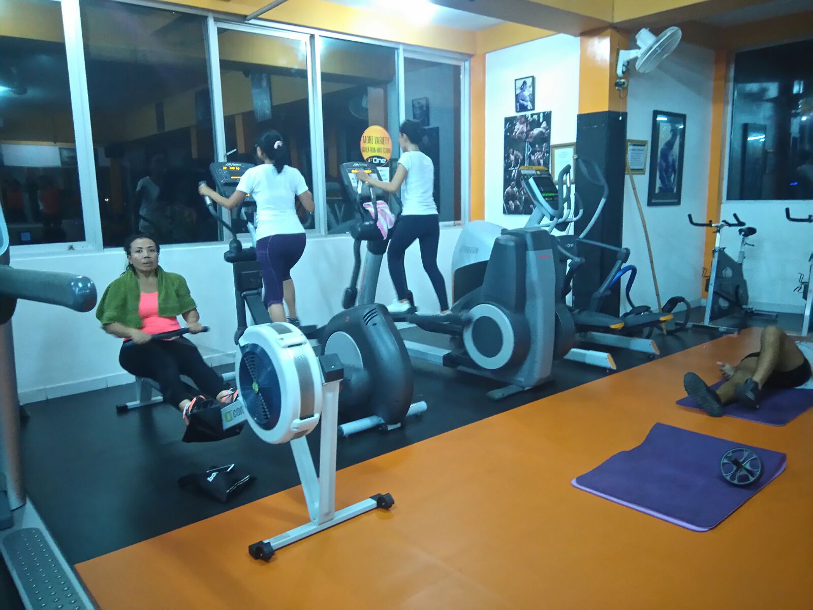 to Gyms of the World Bali, Indonesia HammerHead Gym