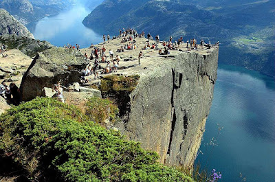 Paisaje hermoso, Preikestolen Noruega.