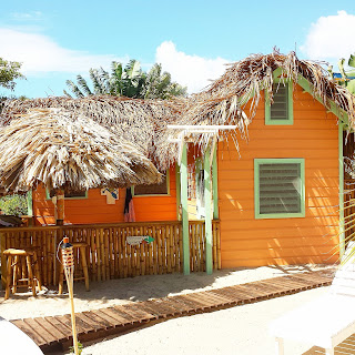 Remaxvipbelize: Facing backwards from the cabanas